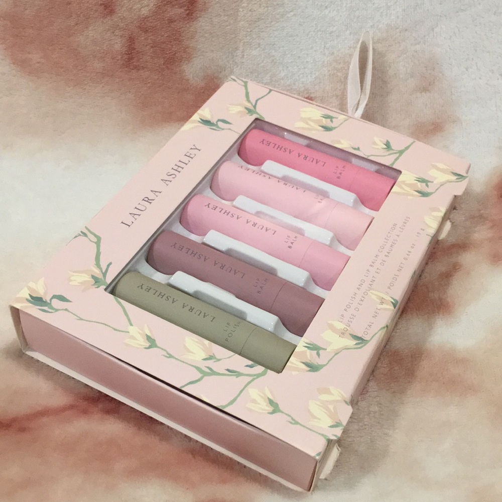 Laura Ashley Lip Polish & Lip Balm Collection 1 lip scrub 4 hydrating balms NWT - Picture 7 of 15